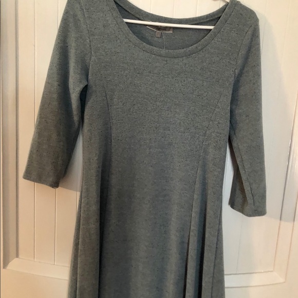 Brand new soft blue three-quarter sleeve dress - Picture 2 of 5